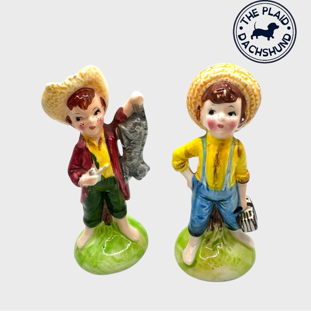 Vintage Tom Sawyer and Huck Finn Shakers